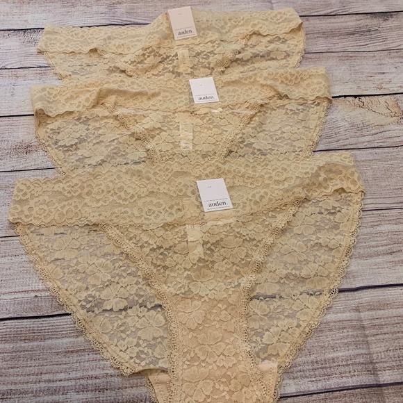 Auden Other - Women's All Over Lace Bikini Beige Underwear - Auden - Size XLarge - 3 pairs